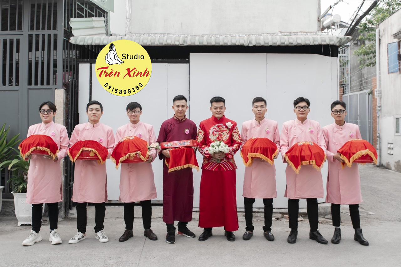 Hỷ phục bưng quả bigsize đồng bộ, đều và đẹp